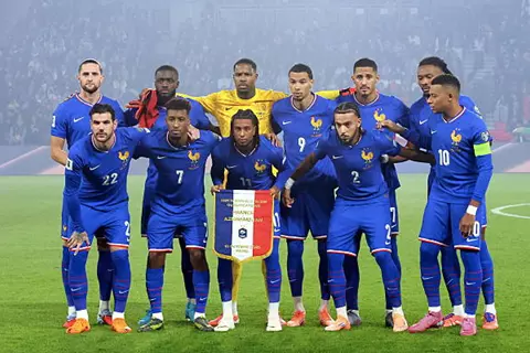 دقيقة بدقيقة.. منتخب فرنسا يواجه ايسلندا في تصفيات كأس العالم